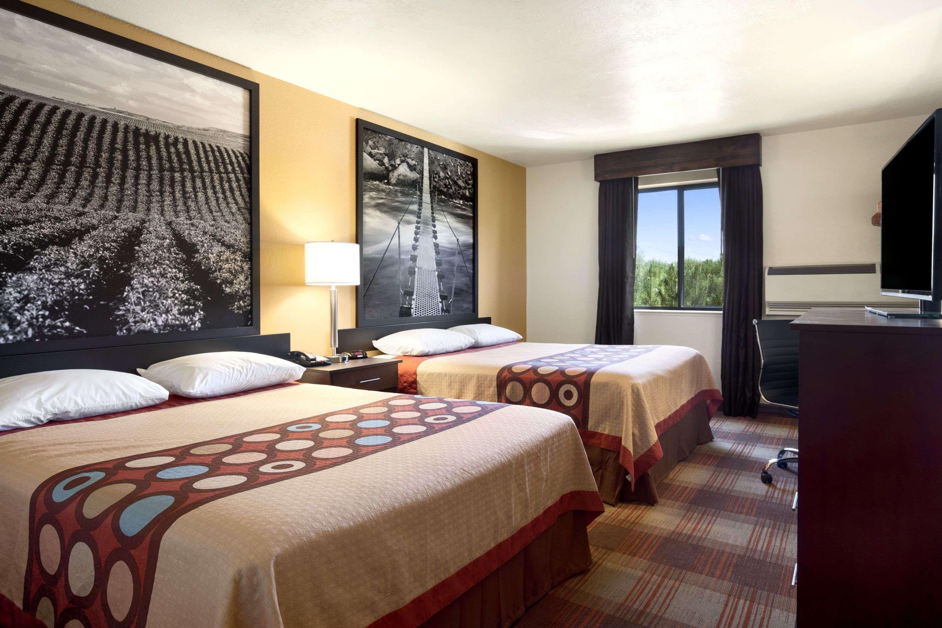 Super 8 By Wyndham Idaho Falls Exterior foto