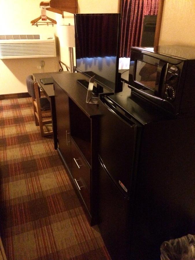 Super 8 By Wyndham Idaho Falls Quarto foto